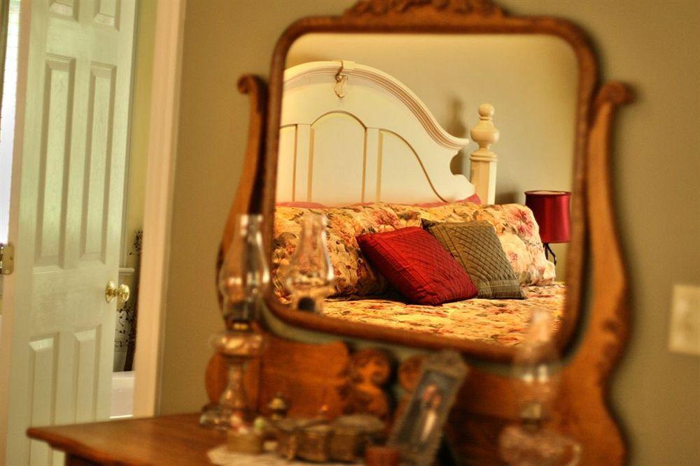 Hammer Creek Hideaway B&B Литиц Экстерьер фото