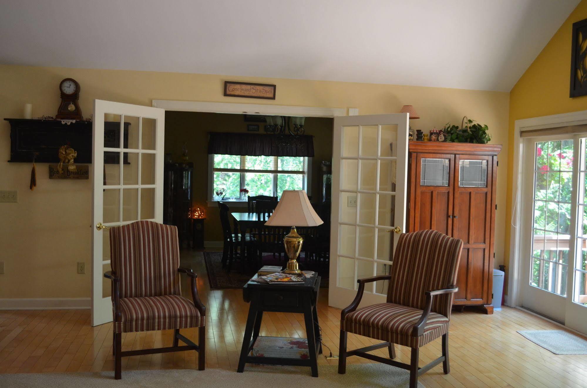 Hammer Creek Hideaway B&B Литиц Экстерьер фото
